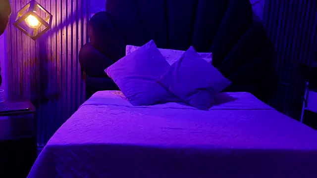 Tiffany_yu webcam