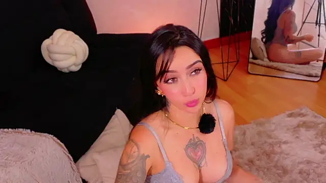 EmmyEvans1 webcam
