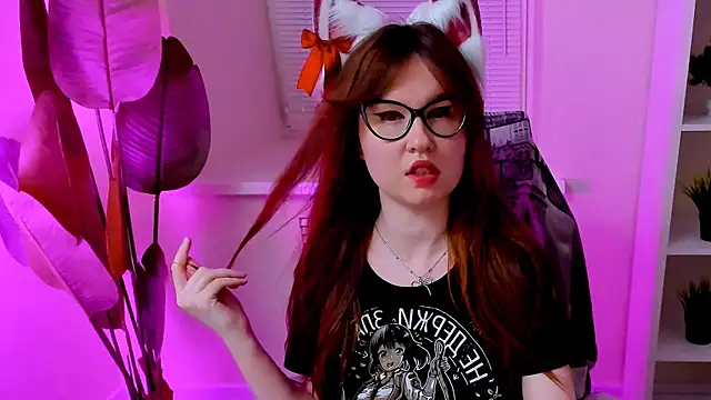 CarolGiggly webcam