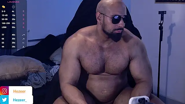 Musculus6 live cam on StripChat
