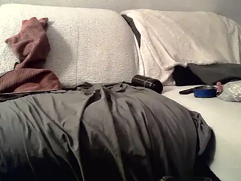Cambitchboy webcam