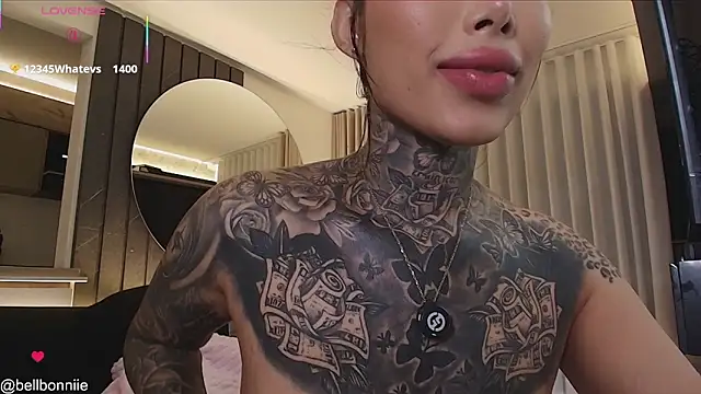 belllbonniie live cam on StripChat