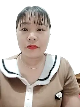 -Nani_ live cam on StripChat