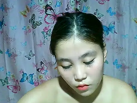 SexyAsianPussy4u webcam