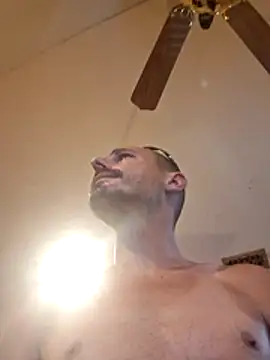 DaddyAndSplashQueen webcam