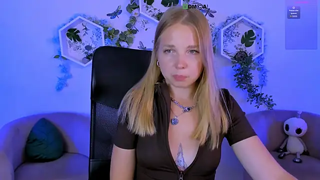 olivia_kit webcam