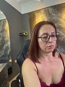 Yelena03 webcam