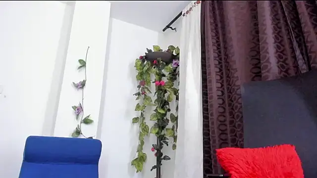 miaroberts69 webcam
