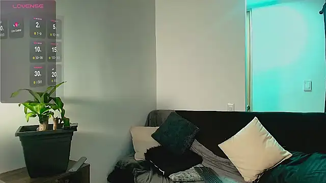 Lucio__Fox webcam