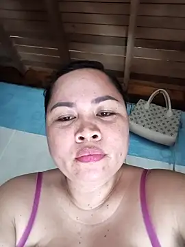 Sweetlorie_83 webcam