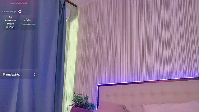 RubyValen webcam