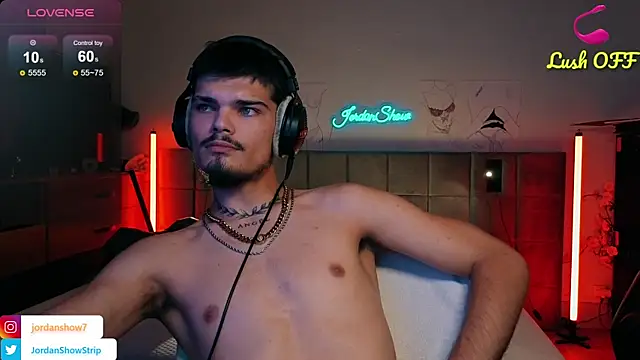 JordanShow webcam