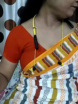 Funnydarling421 webcam