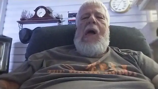 Buttercupwantsyou webcam