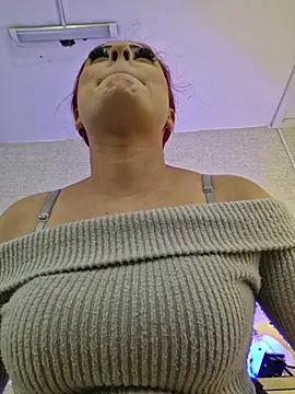 Scarlet_Evanss_ webcam