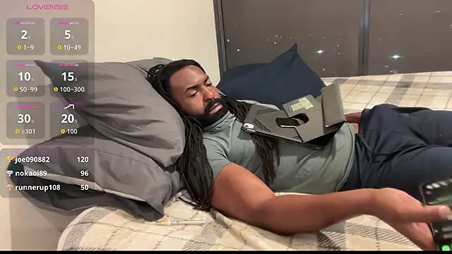 blackmuscless webcam