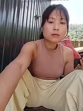 Linda-yiyi webcam