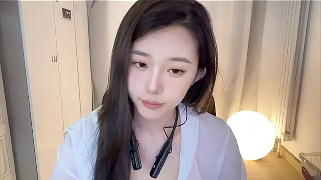yiyi5588 🏿 live online webcam