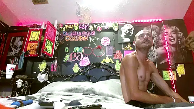 DaddyAndSplashQueen webcam