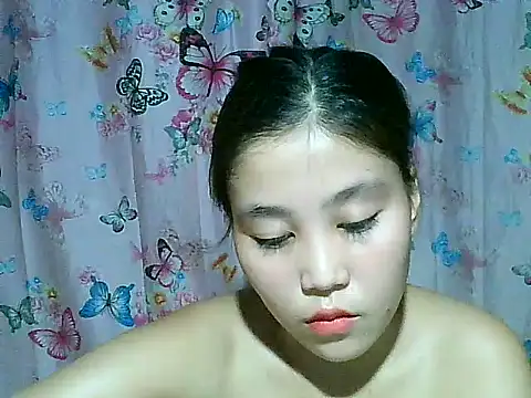 SexyAsianPussy4u webcam