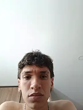 H3ll_B0Y_ webcam