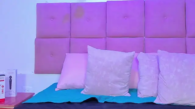 Piinksoul149 webcam