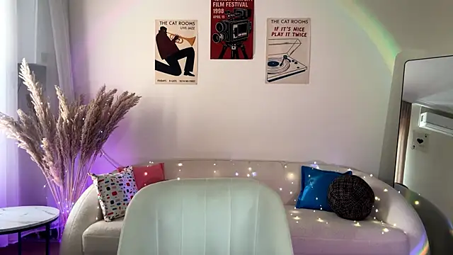 LinaMour webcam
