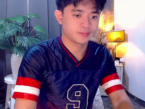 NautyBoyBrazeen_143 webcam