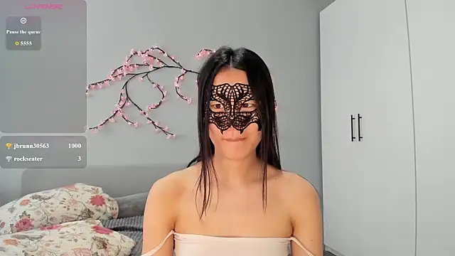 HelenBlazeTrt webcam