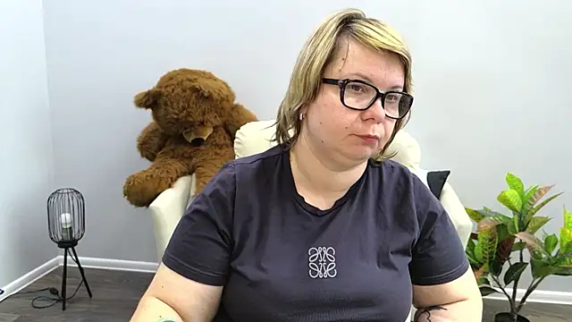 BonnnyBoobsy webcam