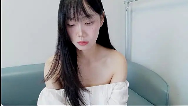 yuyu9988 live cam on StripChat