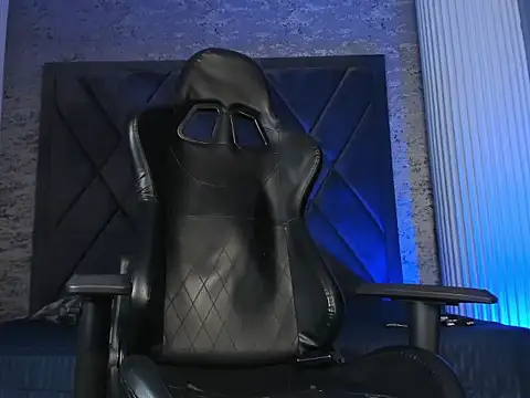 DanteDonovan_ webcam