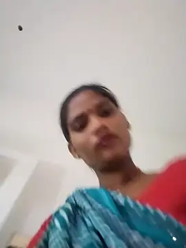Ishani_sharmaa webcam