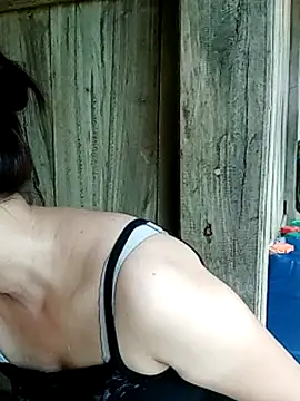 Yen-nhi webcam
