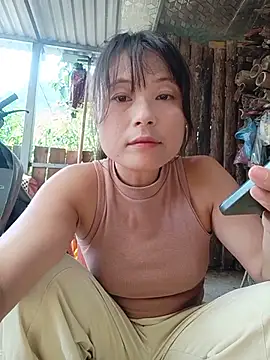 Linda-yiyi webcam