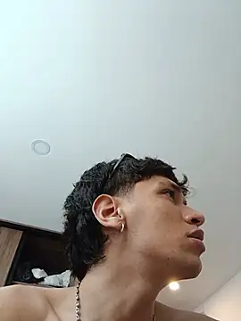 H3ll_B0Y_ webcam