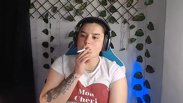 Nika_1_ live sex cam