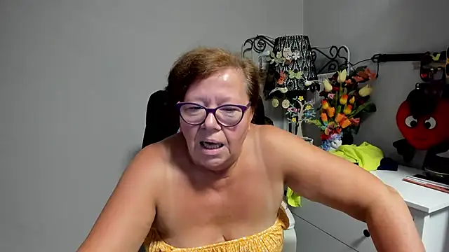 Adelewildx webcam