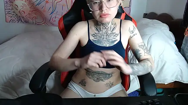 ArrangedFoot webcam