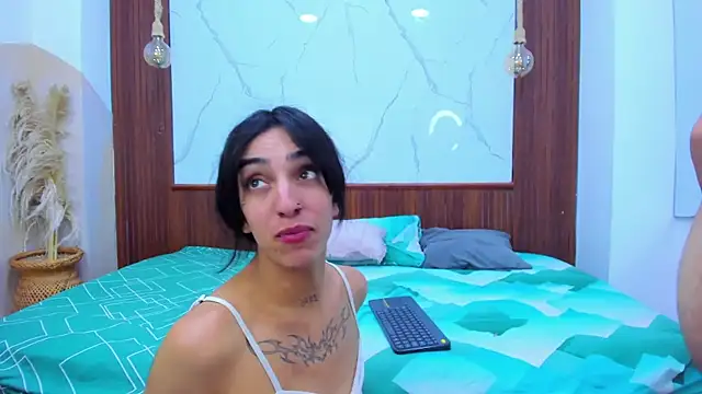Loversinfire2 webcam