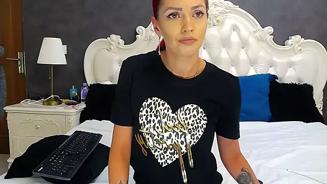 MeghanLoft webcam
