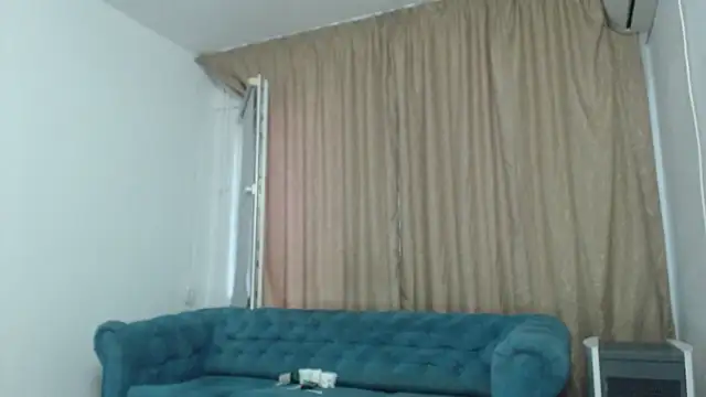 BLOND_GOD webcam