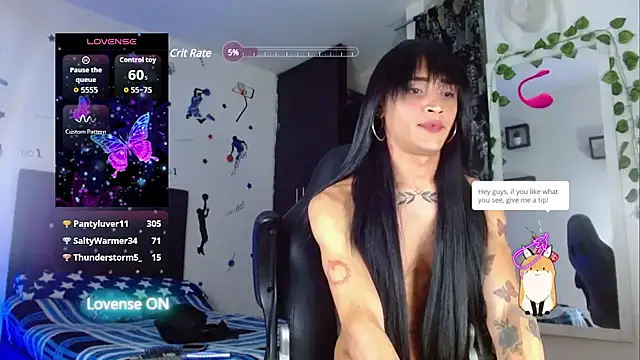 Penelopee22cm webcam