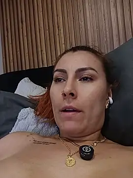 AnnyaEvans webcam
