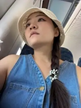 xiaoxiaocheng678 live cam on StripChat