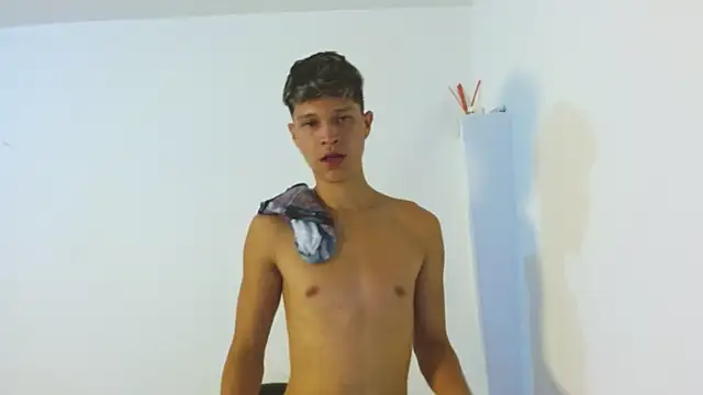 twinkcock22 (M young) - cum show
