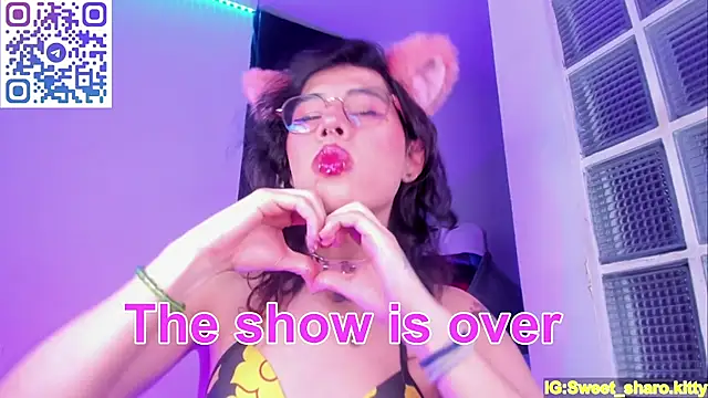 Sweet-SharoKitty webcam