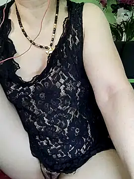 Hangem111 live cam on StripChat