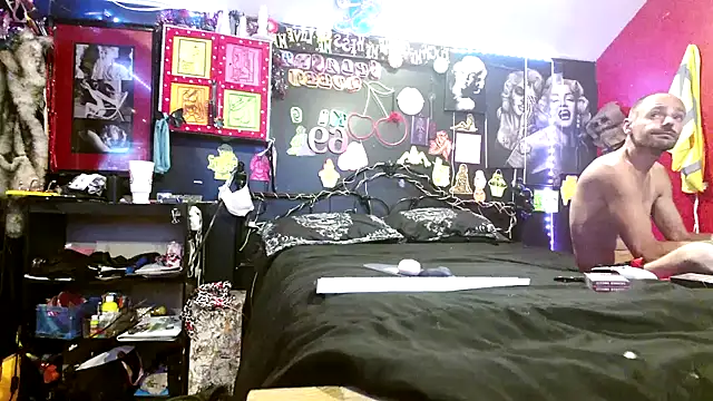 DaddyAndSplashQueen webcam