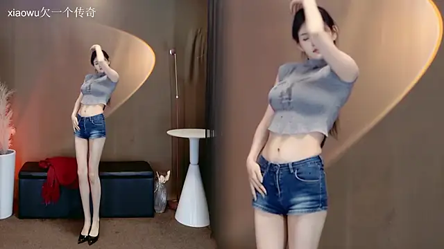 Banana-Milk69 webcam